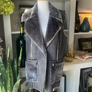 NWOTS! Susan Graver Vest Size L